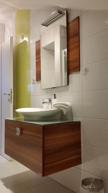 Apartments Sanja 特罗吉尔 外观 照片