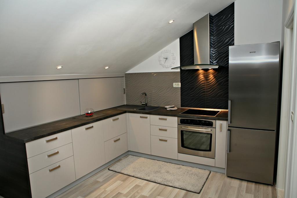 Apartments Sanja 特罗吉尔 外观 照片